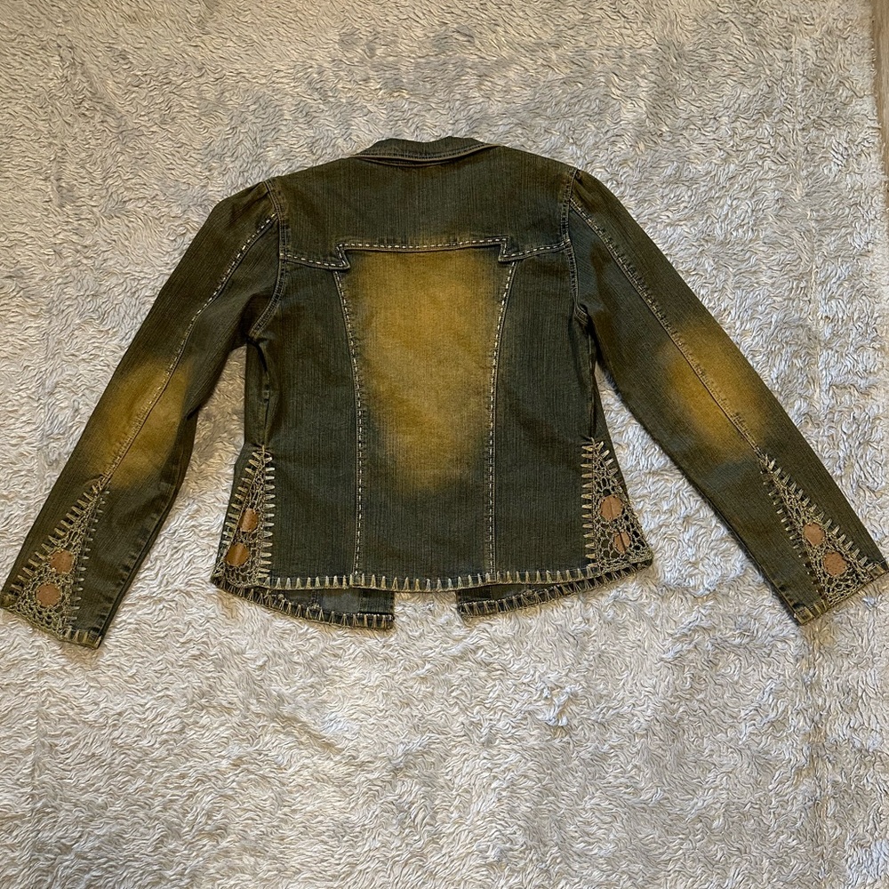 NWT Unique Denim Jean Jacket, Size M, It’s giving Hippie Vibes… - Picture 3 of 8
